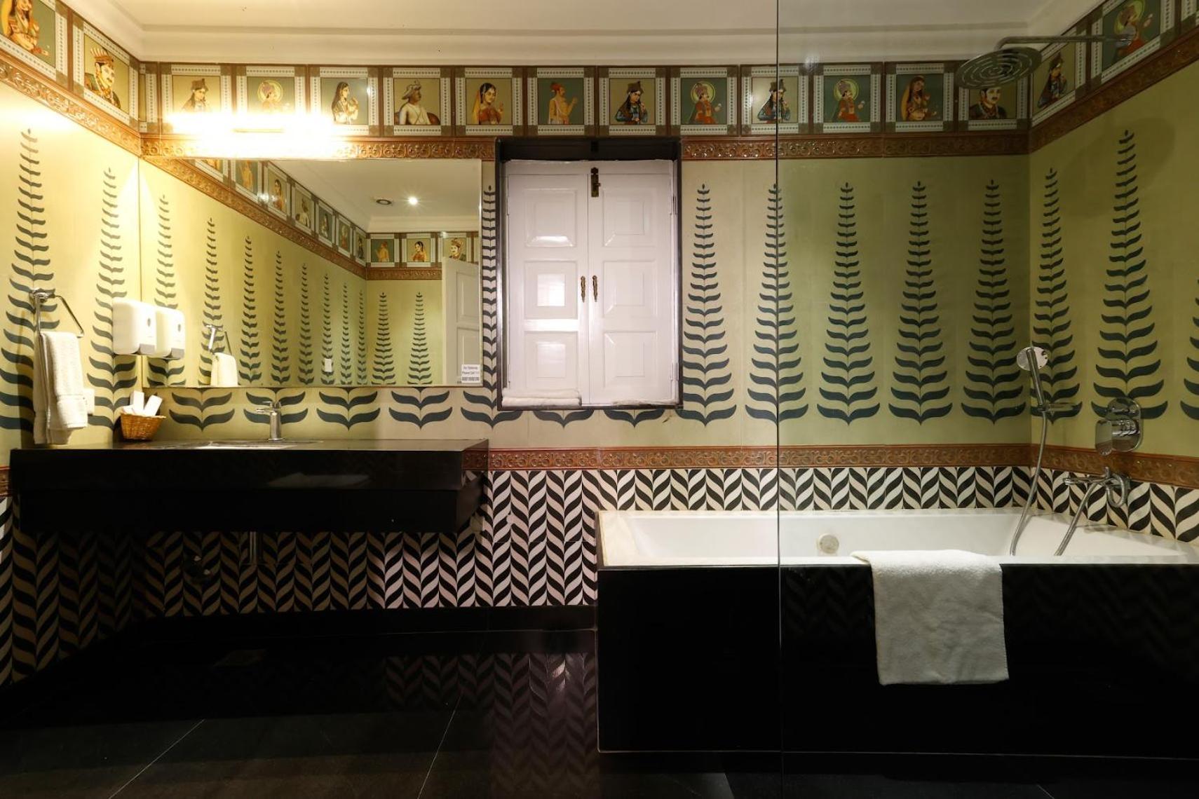 Saroja Heritage, Varanasi Ngoại thất bức ảnh